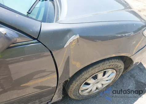 2005 Toyota Camry Le из США, поврежденный, VIN 4T1BE32K35U546720